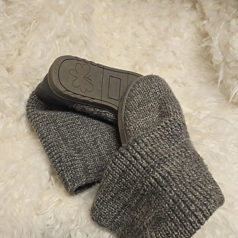 Sonoma Life + Style Brand Grey Boots Girls Size 3 kids